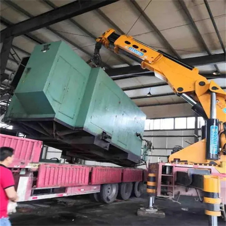 金湾吊集装箱的吊车电话