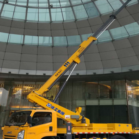 金湾附近高空作业车租赁｜安全设备租赁｜高空安装|工程定制化方案｜亿立达设备租赁